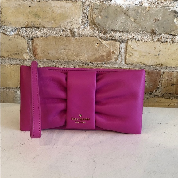 kate spade Handbags - NWT Kate Spade Pink Bow Wallet